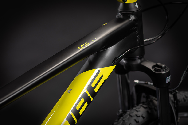 Cube juniorské kolo ACID 260 black yellow